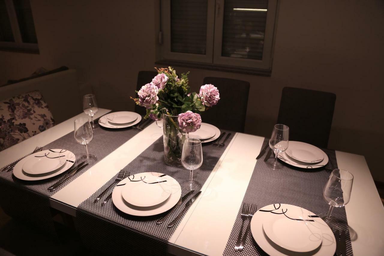 Booking Zadar Villa Franov With Pool, 10 Min From The Old Town Of Zadar Exterior foto